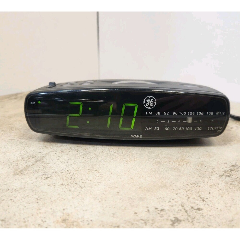 GE Digital Clock Radio AM/FM Alarm Snooze Sleep Timer Black 7-4836B Tested Works